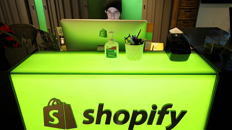 5 Shopify چیست و چگونه کار می‌کند؟ کسب درآمد ارزی از فروش محصول