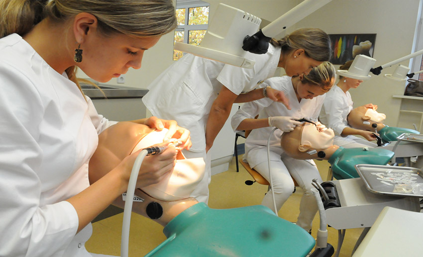 تحصیل در روسیه دندان پزشکی