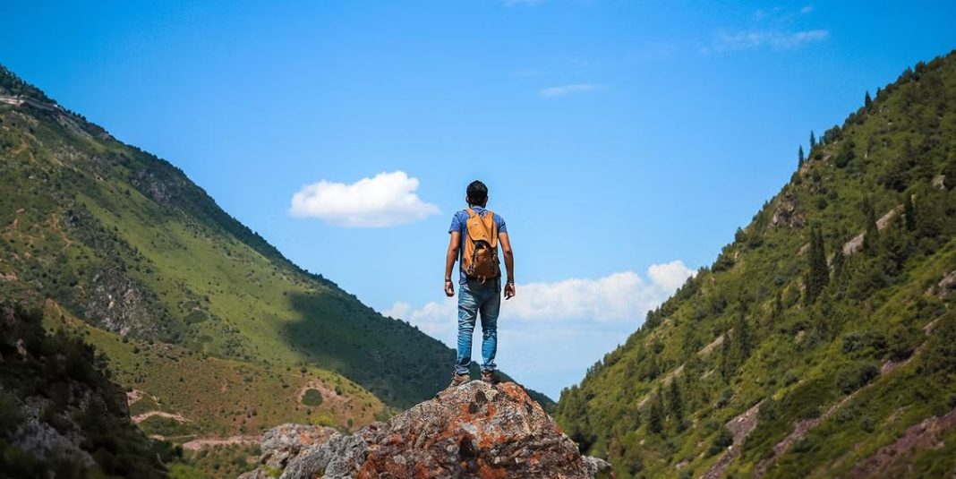 وبلاگ نویس مسافرتی