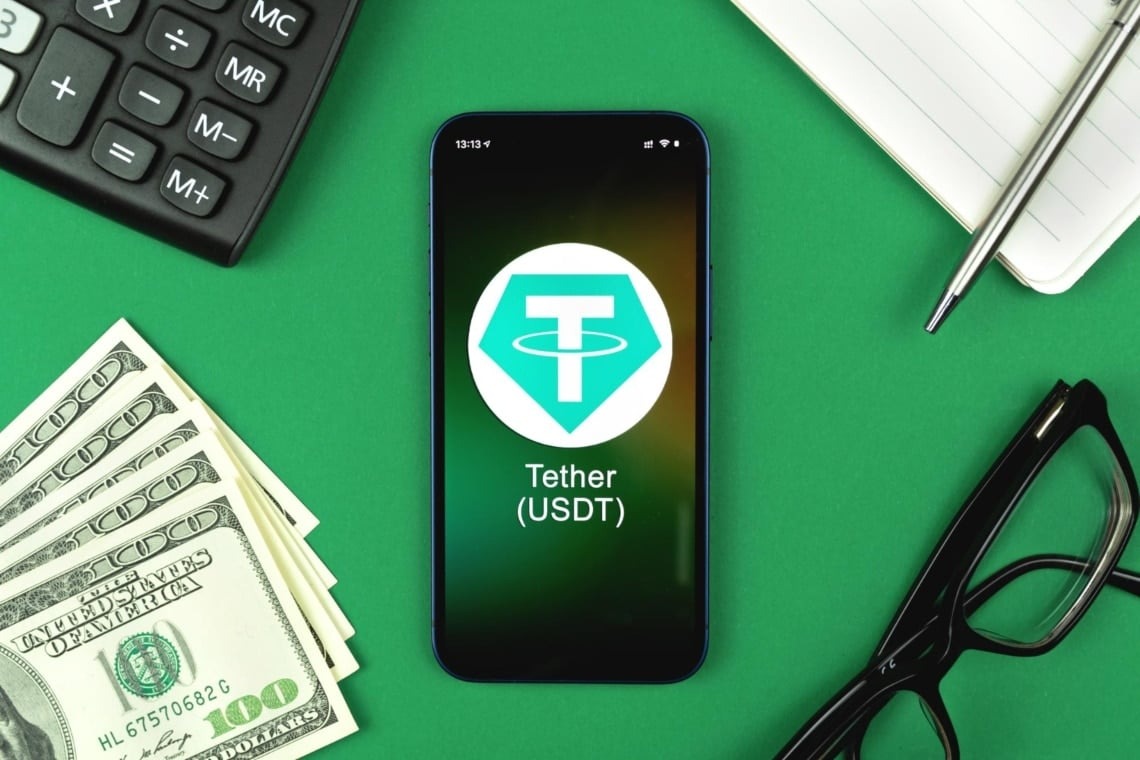 مزایا و معایب نگهداری تتر در صرافی
